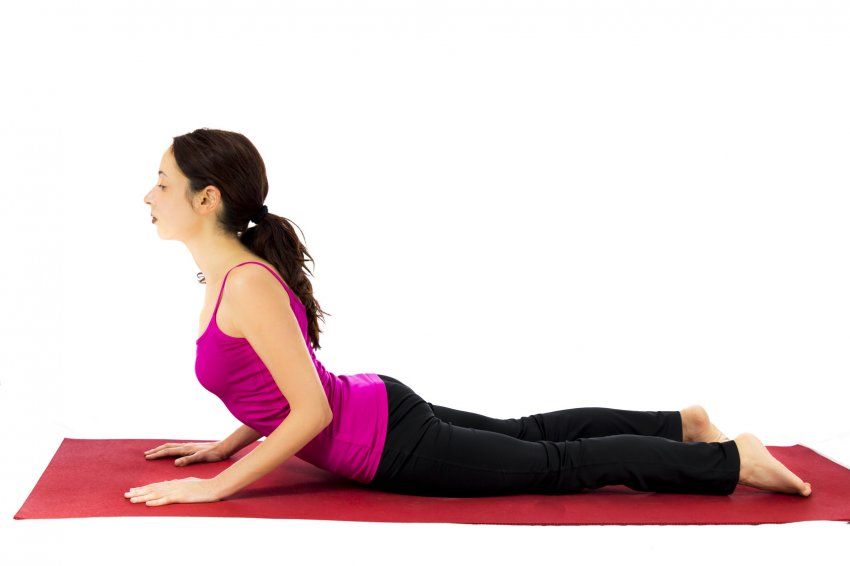 5 Pose Yoga Ini Bisa Perbaiki Postur Tubuh yang Salah