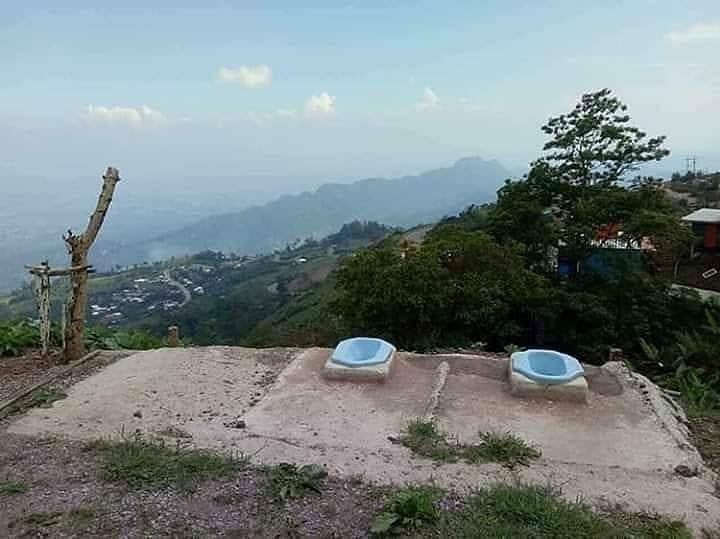 9 Desain Toilet Paling Nyeleneh, Entah Apa yang Merasuki Pembuatnya