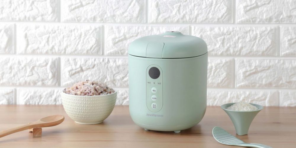 Nasi Mudah Basi Saat Dimasak dengan Rice Cooker? Cek 5 Penyebabnya!