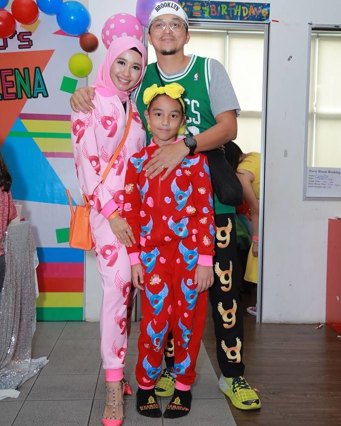 Setelah Menikah 9 Artis Ini Vakum dan Pilih Tinggal di Luar Negeri