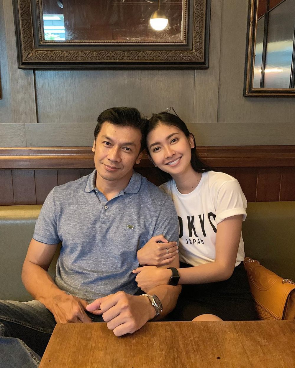 10 Potret Akrab Kevin Liliana dengan Sang Ayah, Sering Dikira Suami