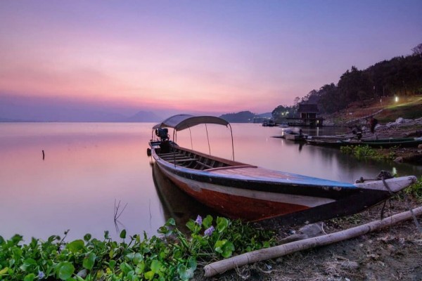 Bikin Nyali Menciut, 6 Tempat yang Konon Paling Berhantu di Purwakarta
