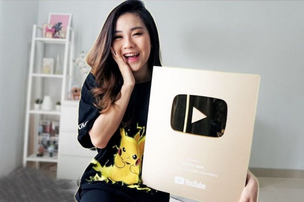 Manisnya Kebangetan! 10 Pesona Jessica Jane yang Putus Dari Ericko Lim