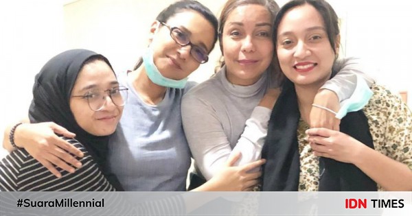 9 Potret Dukungan Shahnaz Dan Marissa Untuk Keluarga Soraya Haque