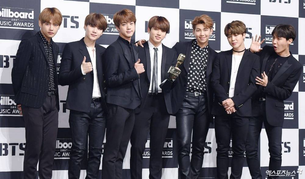 10 Pencapaian Terbaik BTS Di Kancah Musik Dunia, The Legend Of KPop!