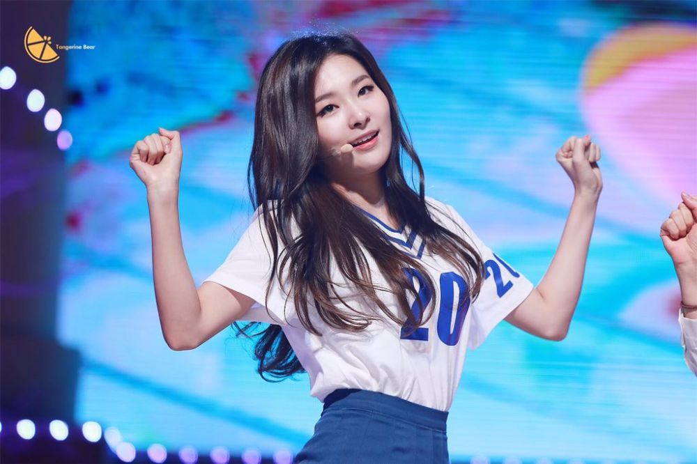 Selain Nyanyi, 5 Idol KPop Ini Jadi 'Dancing Queen' di Grupnya Lho