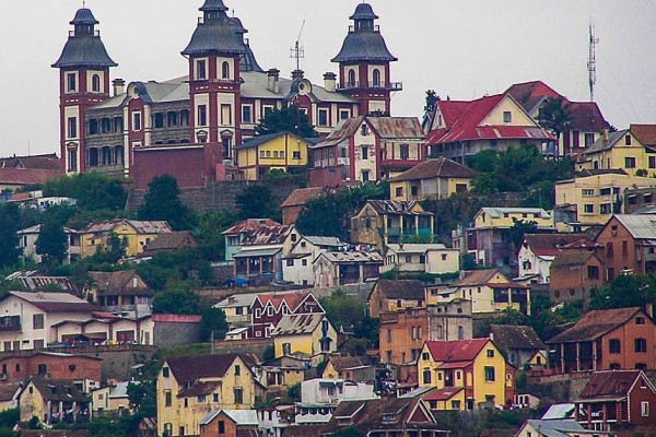 5 Bangunan Bersejarah di Antananarivo, Madagaskar yang Cantik dan Khas