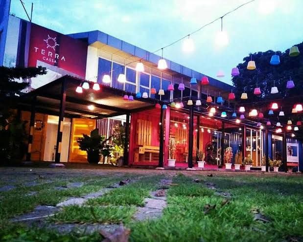 5 Penginapan  Mewah di  Bandungan  Semarang  dengan View yang 
