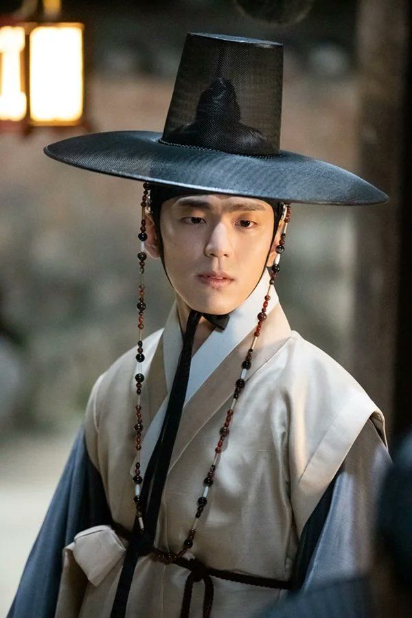 9 Potret Kim Min Kyu Di Kdrama Queen Love And War