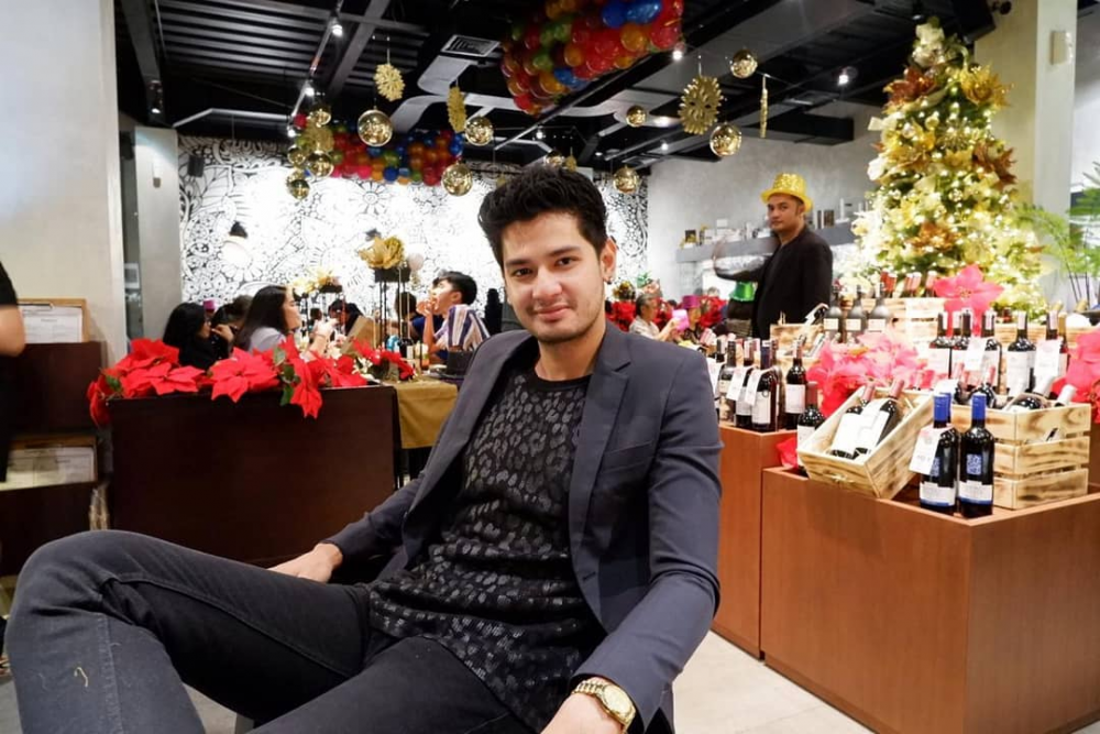 10 Fakta Kevin Hillers, Model di Video Mesra dengan Lucinta Luna