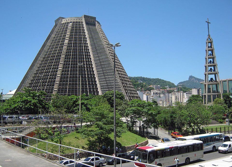 5 Destinasi di Rio De Janeiro Ini Punya Arsitektur yang Ciamik Abis