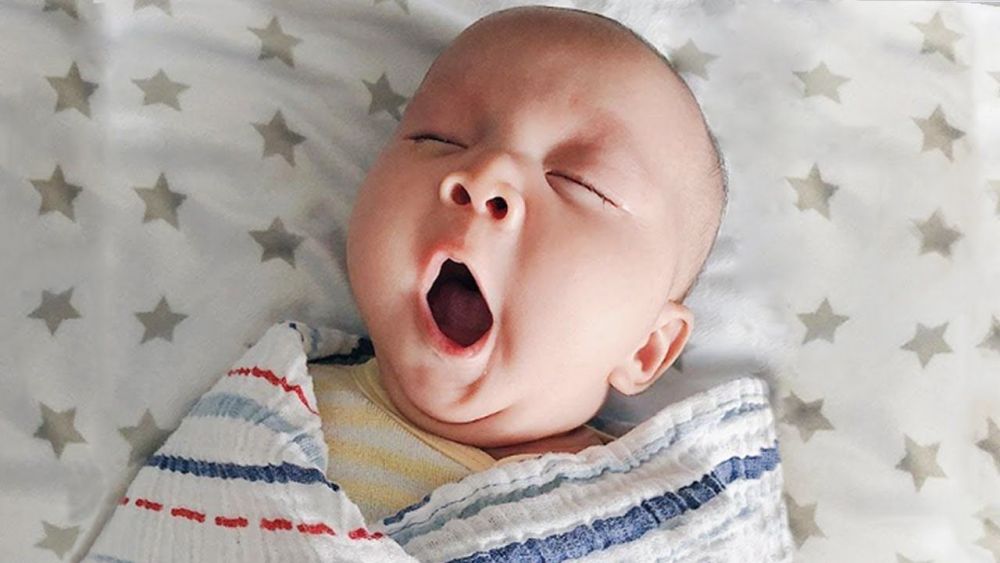 12 Foto Kocak Bayi Waktu Menguap Momen Fotonya Pas Banget