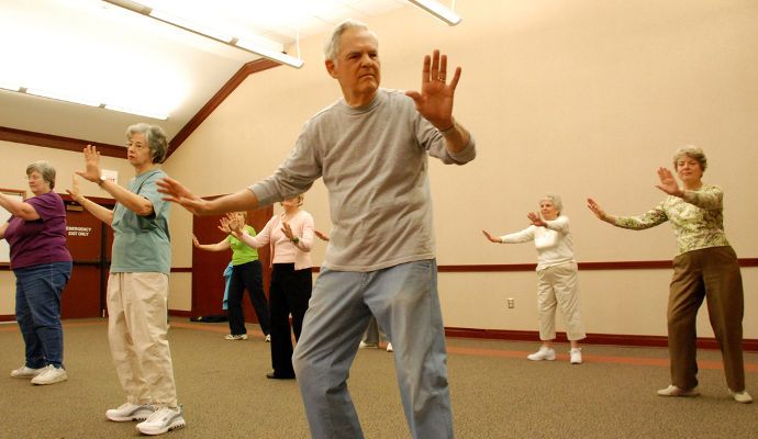 Dari Tai Chi sampai Bersepeda, 5 Jenis Olahraga Terbaik untuk Lansia