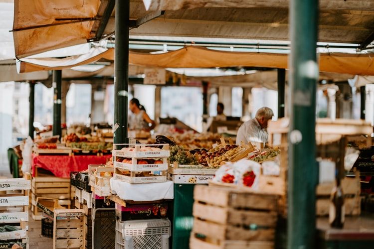 Revitalisasi 5000 Pasar, Mendag Resmikan Pasar Rakyat di Blora