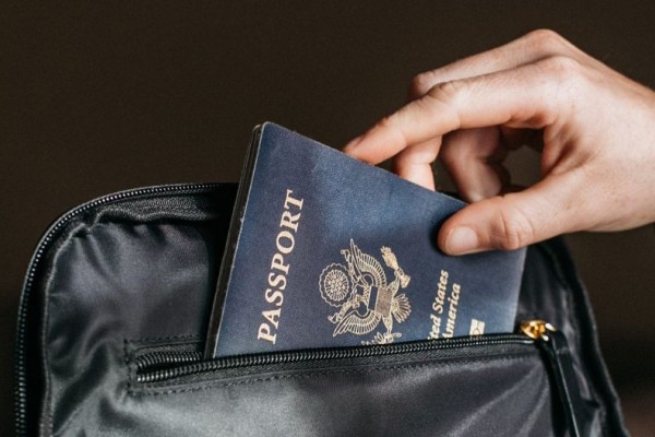 10 Negara dengan Paspor Terkuat, Bebas Visa di Ratusan Negara