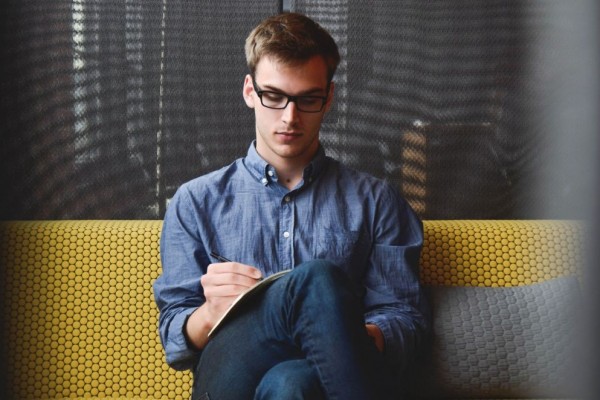 Ini 5 Hal Seputar Self-Plagiarism, Plagiasi Karya Sendiri Emang Salah?