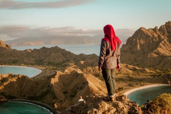 5 Alasan Kenapa Kamu Harus Berkunjung ke Pulau Komodo, Yuk Agendakan!