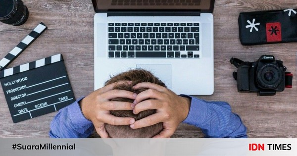6 tanda kamu belum bisa move on dari kantor lama, bahaya lho!