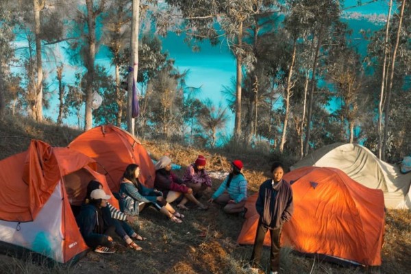Viewnya Gunung Batur, 6 Rekomendasi Tempat Camping di Kintamani