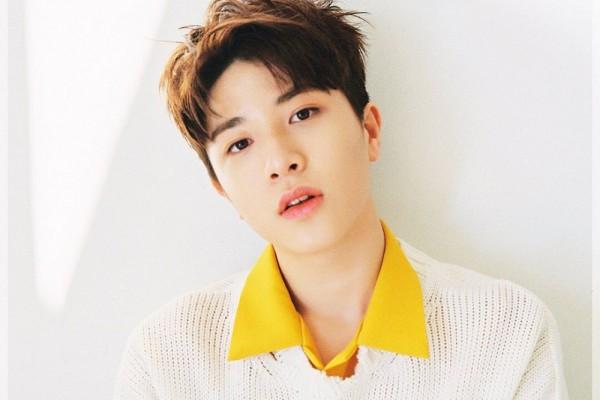 10 Potret Junghwan TREASURE yang Mirip Mario Maurer