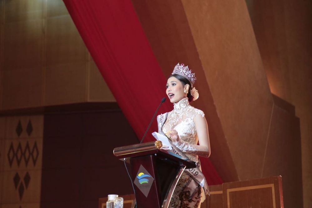 20 Artis Muda Indonesia yang Berpotensi Jadi Pejabat