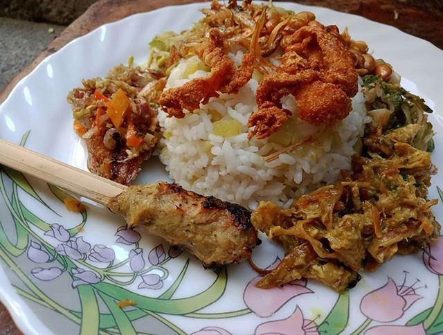 5 Makanan Khas Karangasem Bali Yang Nikmat Dan Wajib Dicoba