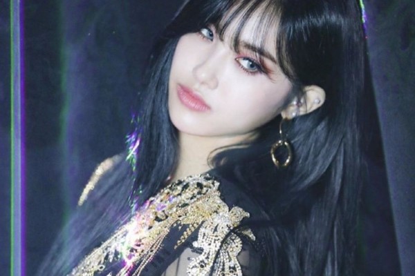 9 Potret Terbaru Aisha EVERGLOW Saat Comeback, Bikin Pangling!