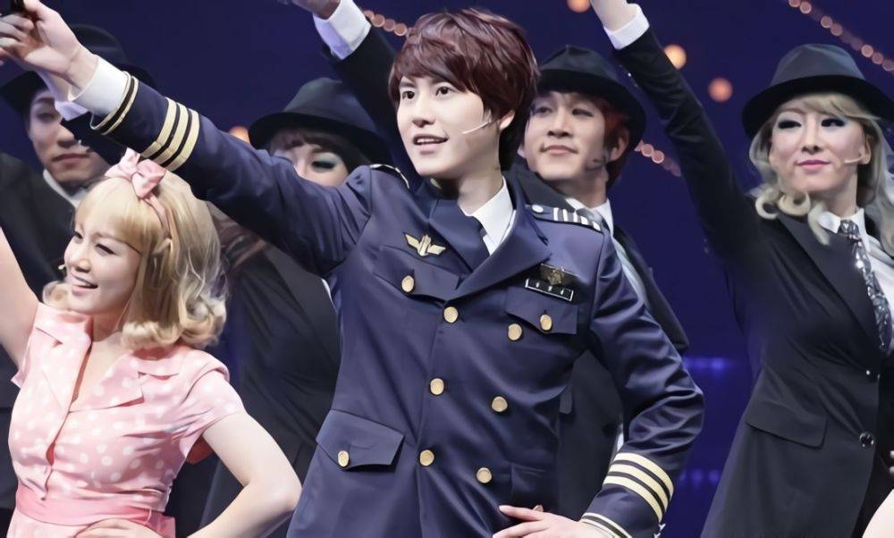 1 Dekade Berkarya, Ini 9 Pesona Kyuhyun di Atas Panggung Drama Musikal