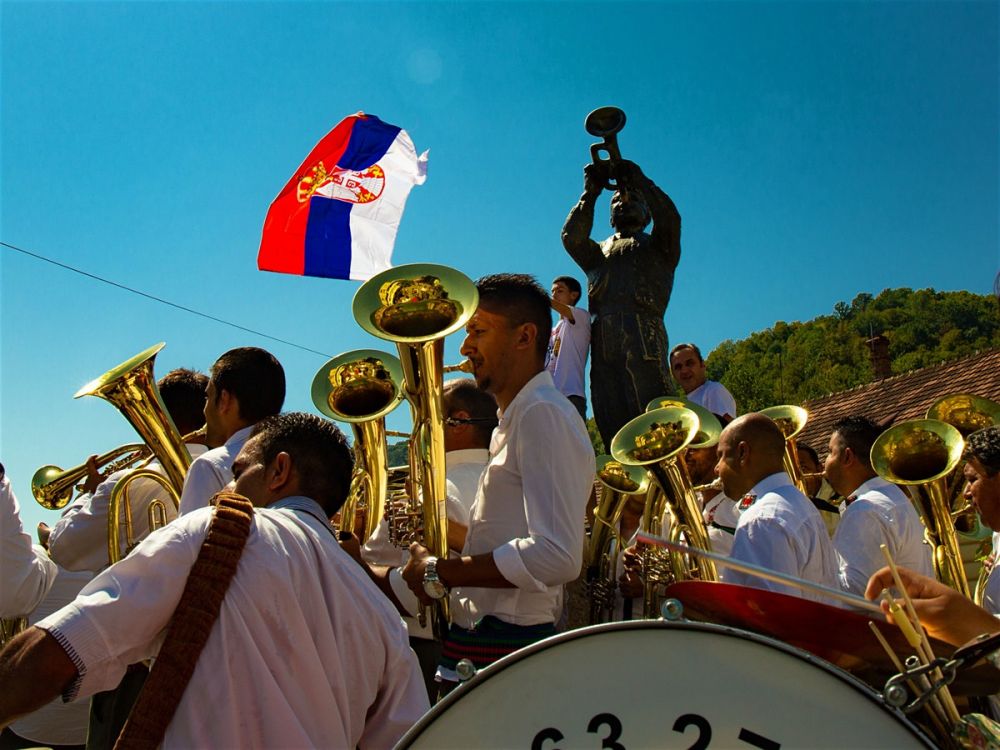 Hasil gambar untuk Memiliki banyaknya festival serbia