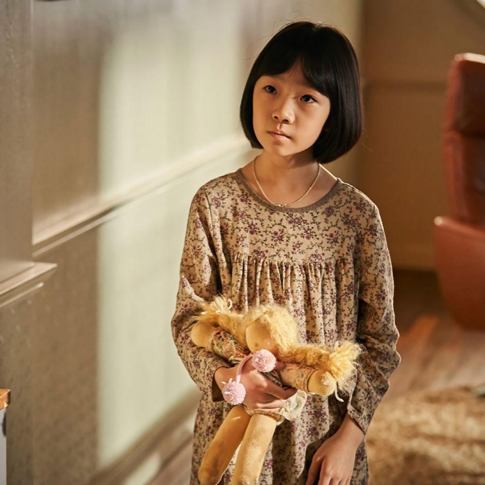 10 Potret Heo Yool, Putri Ha Jung Woo dalam Film Horor The Closet