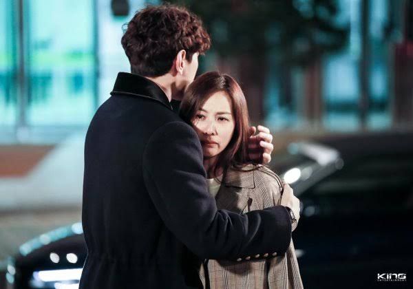 Sudah Menikah, 10 Potret Manis Sung Joon & Para 'Kekasih' di KDrama