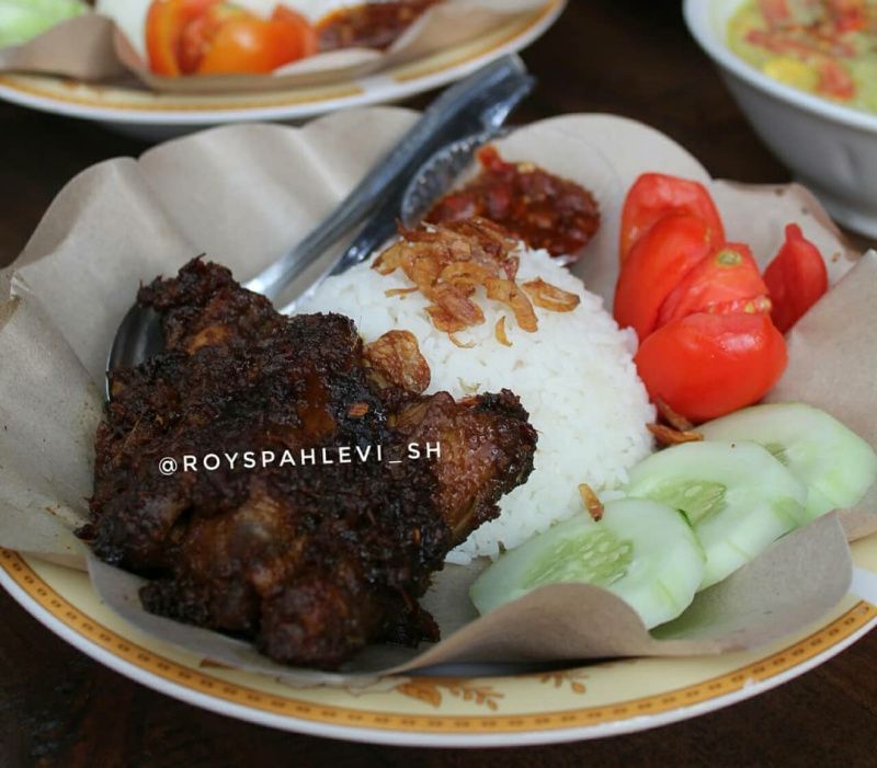 5 Rekomendasi Nasi Uduk Terenak di Kota Malang, Awas Ketagihan Ya!