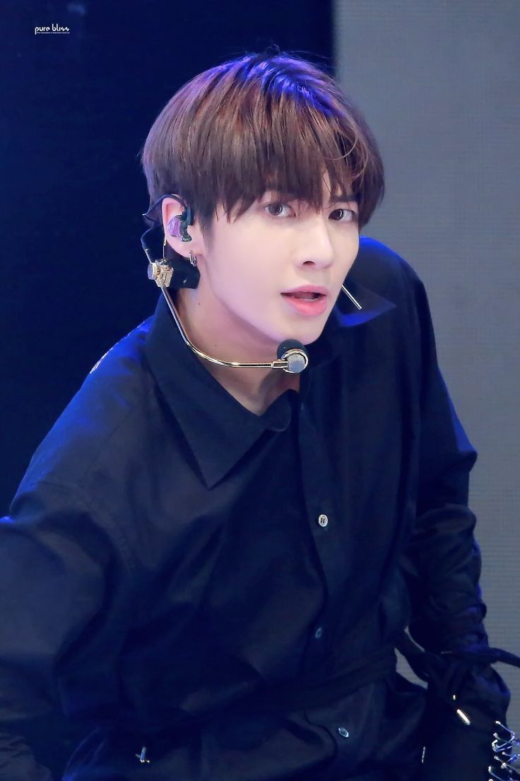 10 Potret Terbaru Taehyun TXT yang Bikin Susah Kedip!