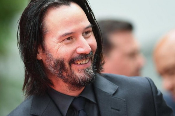 5 Nasihat Bijak Keanu Reeves Agar Kita Tidak Diperdaya oleh Uang