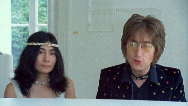 5 Fakta Menarik Yoko Ono Istri John Lennon Yang Lahir 18 Februari