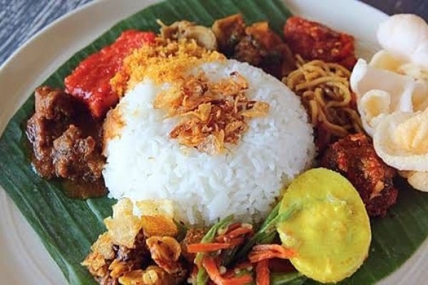 1001 Keajaiban: Menjelajahi Keindahan Kuliner Tradisional Indonesia