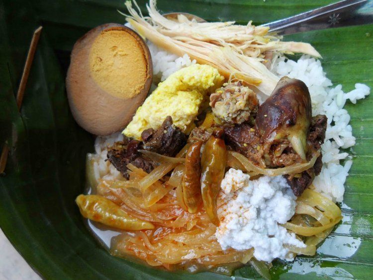 Bernama Serupa, Ini 7 Perbedaan Nasi Liwet Solo dan Sunda