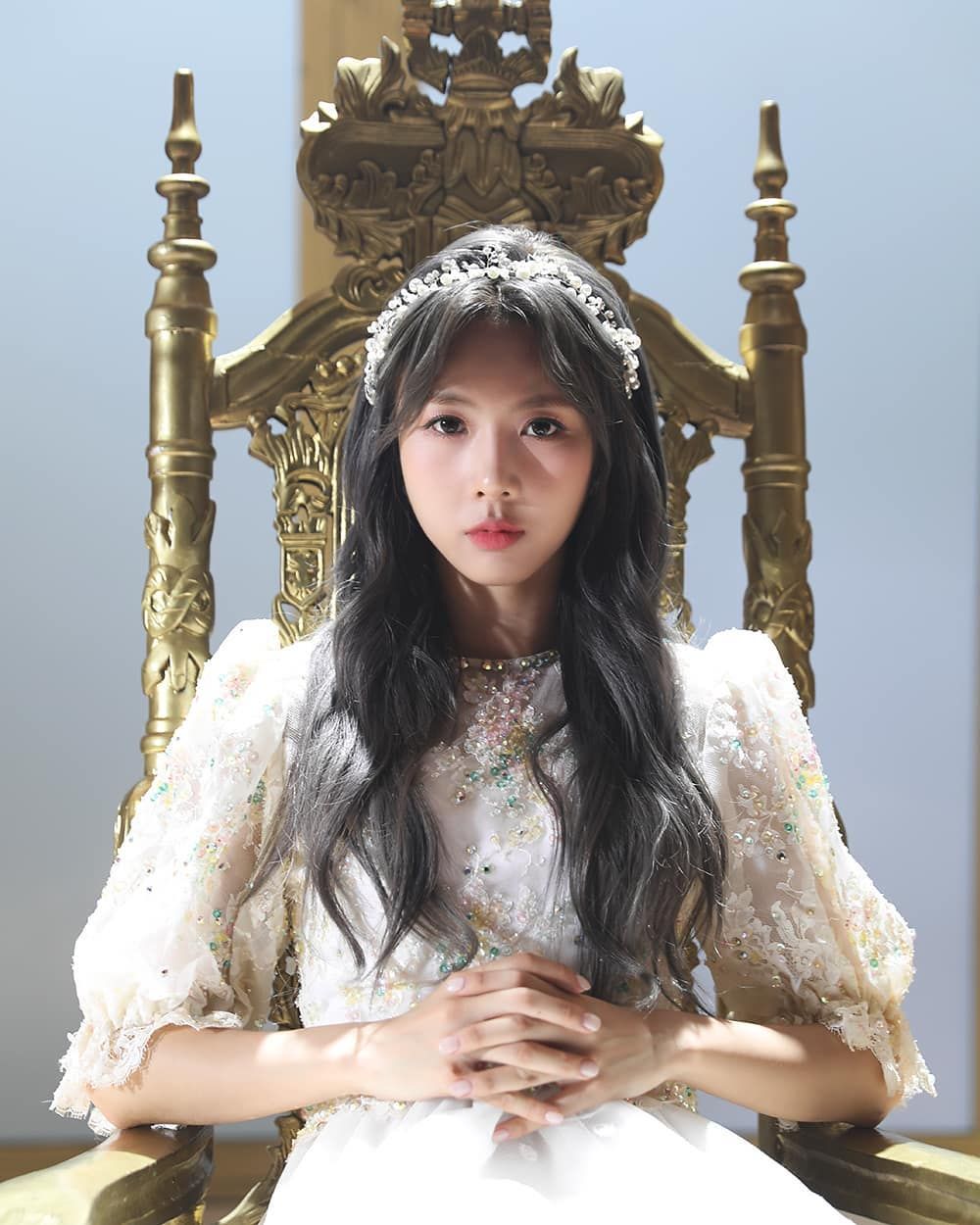 10 Potret Yoohyeon Dreamcatcher, Idol Multitalenta yang Hobi Main Game