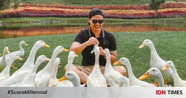 10 potret jomblo bahagia aiman ricky saat traveling, tetap seru!