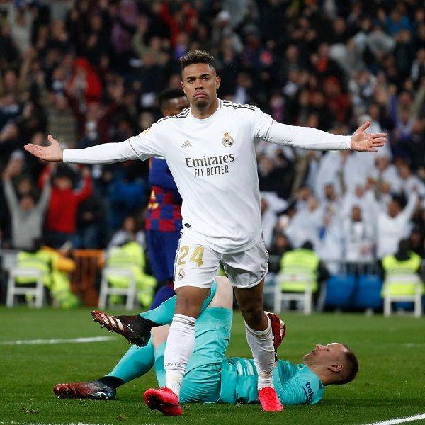 Vinicius Jr. Cetak Gol, Real Madrid Berhasil Kalahkan Barcelona 2-0