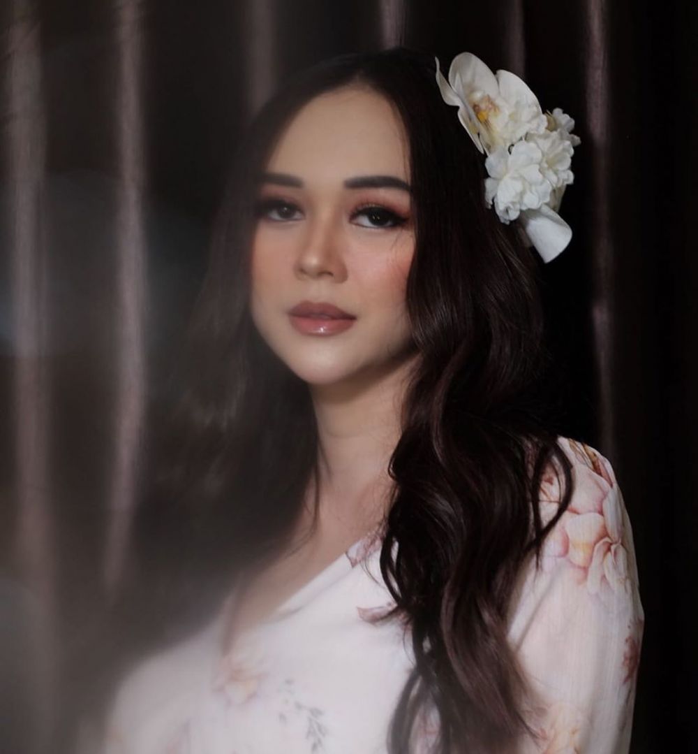 8 Artis Ini Ternyata Jebolan Ajang Miss Indonesia, Pantas Menawan!