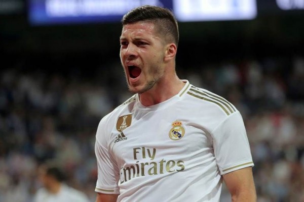 Kawannya Terjangkit COVID-19, Luka Jovic Diisolasi!