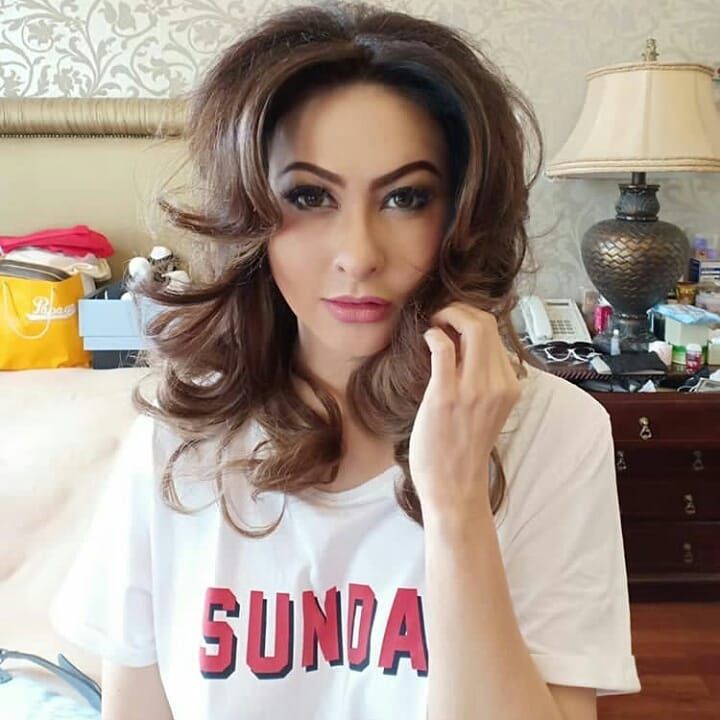 10 Potret Awet Muda Diana Pungky 'Jinny Oh Jinny' yang Curi Perhatian