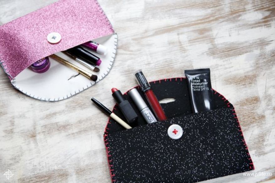10 Ide Kreasi DIY Makeup Pouch Ini Gampang Dibuat Sendiri, Yuk Dicoba!