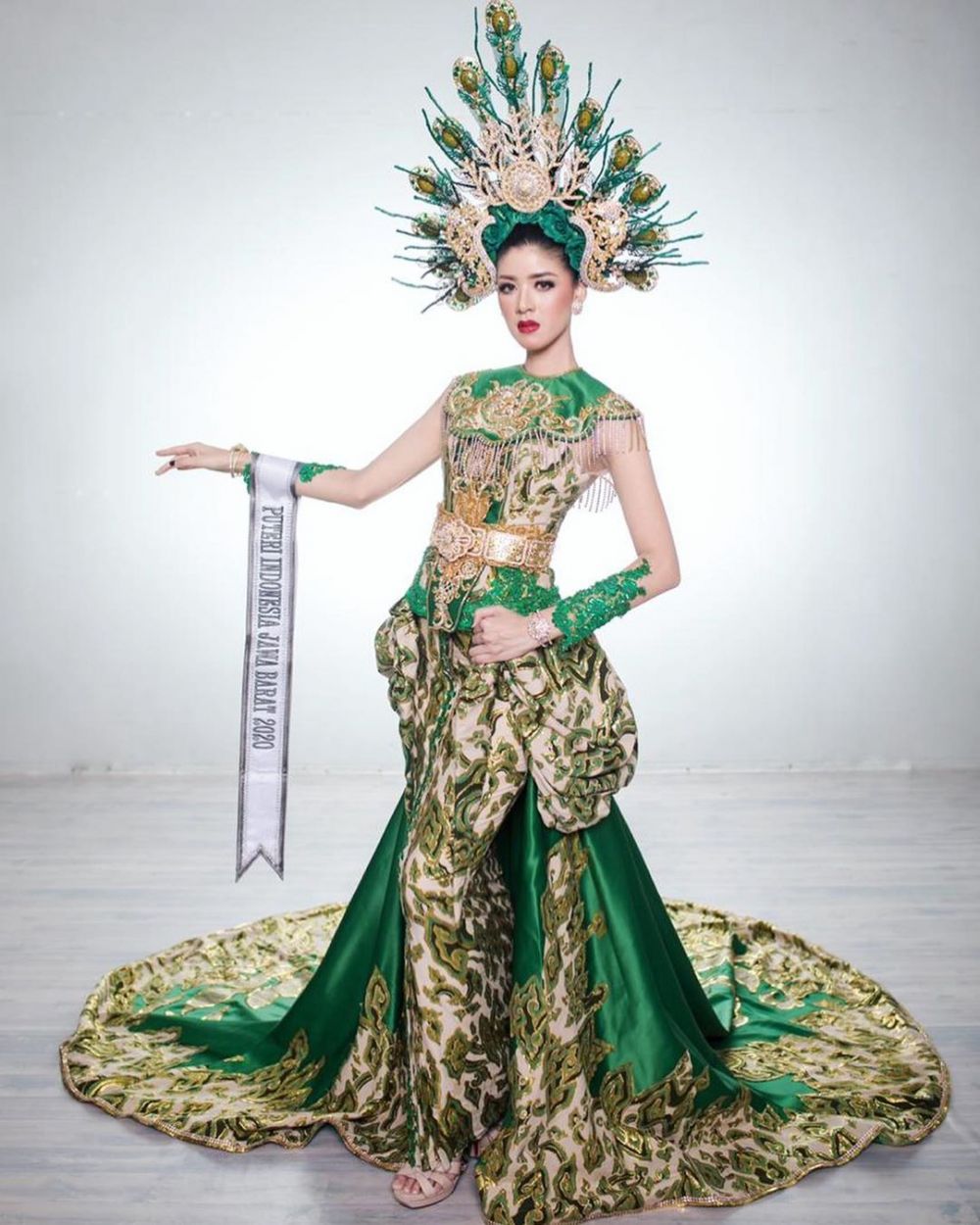 9 Traditional Costume Paling Unik di Puteri Indonesia 2020