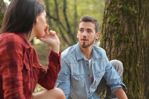 5 Hal yang Tak Boleh Kamu Ungkit dalam Hubungan saat Bertengkar