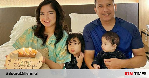 Rehat dari dunia hiburan, 10 gaya keibuan winda khair saat momong anak