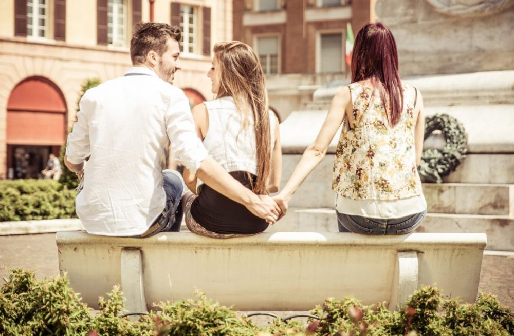 4 Tanda Hubungan Asmara Kamu dengan Pasangan Sudah Tidak Sehat 