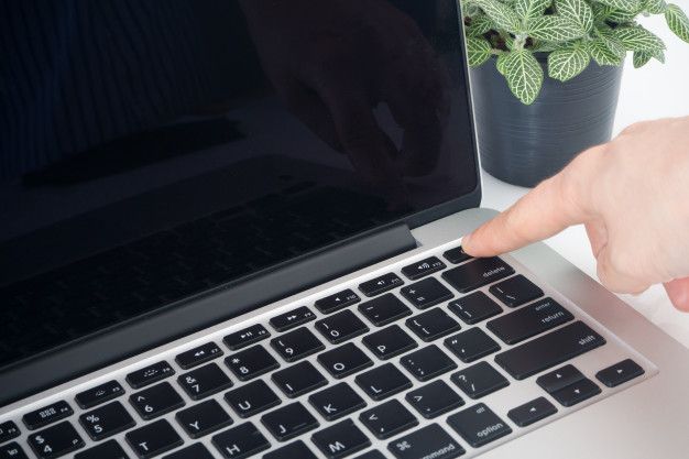 7 Tips Penggunaan Laptop yang Ramah Lingkungan, Yuk Terapkan!