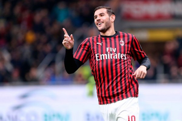 AC Milan Waspada, Theo Hernandez Masuk dalam Radar PSG